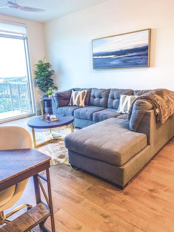 Medcenter Vacation Glasspad Skyline Views, 1 Free Prking Spot, Sleeps 4, Ask For Rental Car Option Houston Kültér fotó